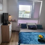 Apartment Focus *